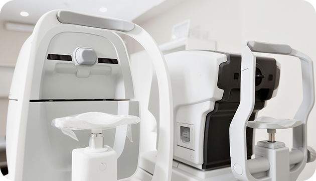 眼科専門医による丁寧な診察・手術