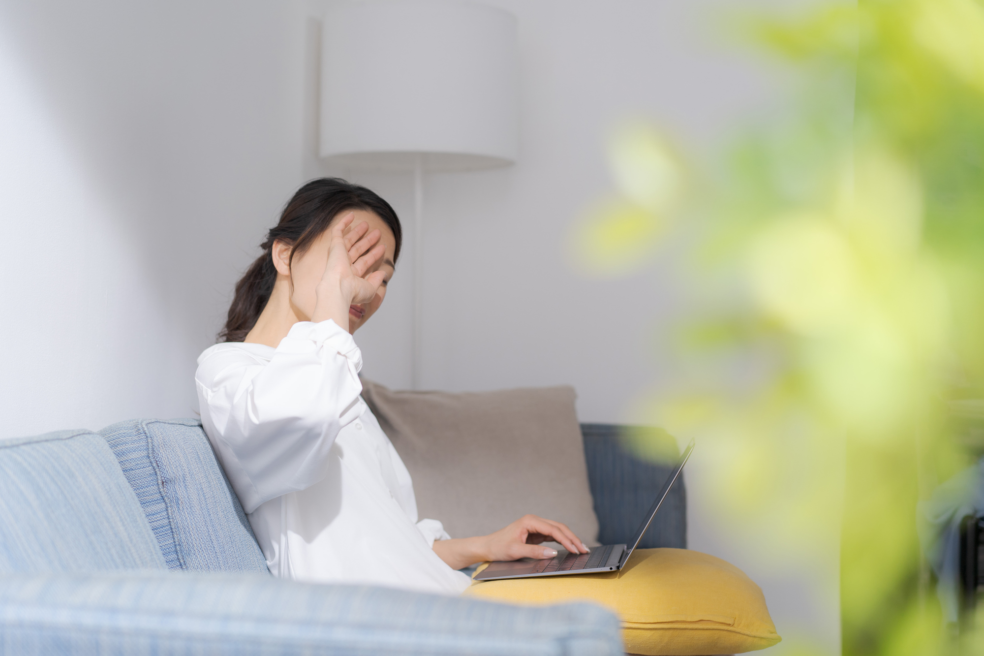 目が乾燥するという症状について